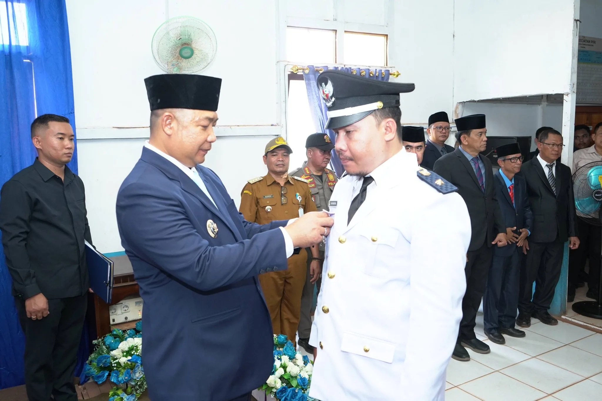 Bupati Ketapang Lantik Dua Kepala Desa PAW, Tekankan Integritas dan Pelayanan Masyarakat